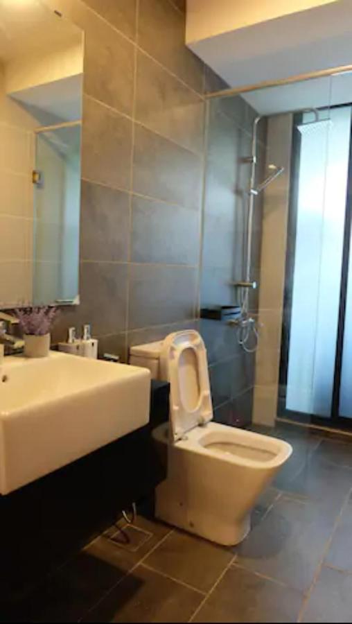 Almas Puteri Harbour Nusajaya Suite Room Exclusive Room 5 Min To Legoaland By Homespace Esterno foto