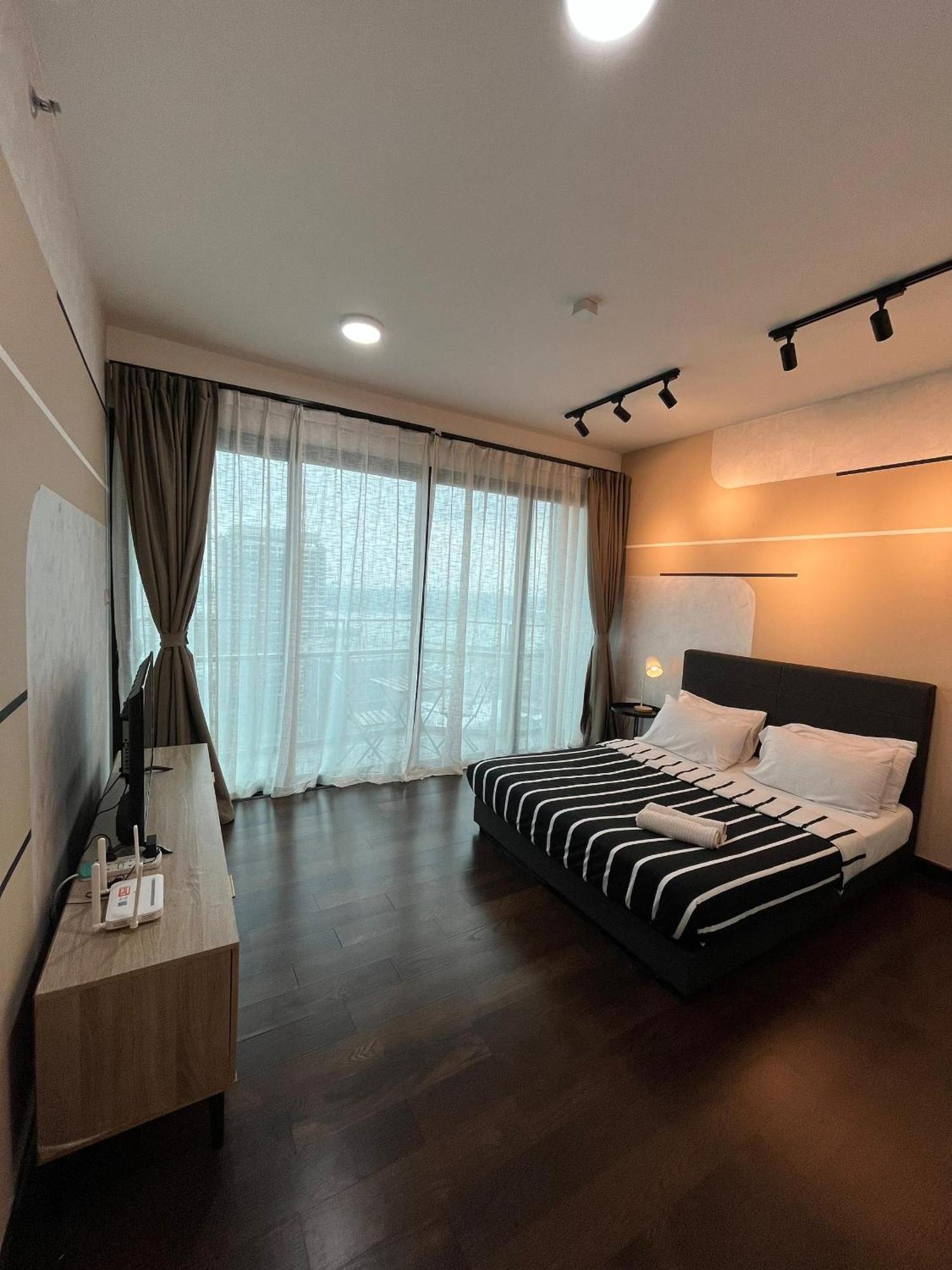 Almas Puteri Harbour Nusajaya Suite Room Exclusive Room 5 Min To Legoaland By Homespace Esterno foto